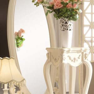 Mirror (Victoria Style)